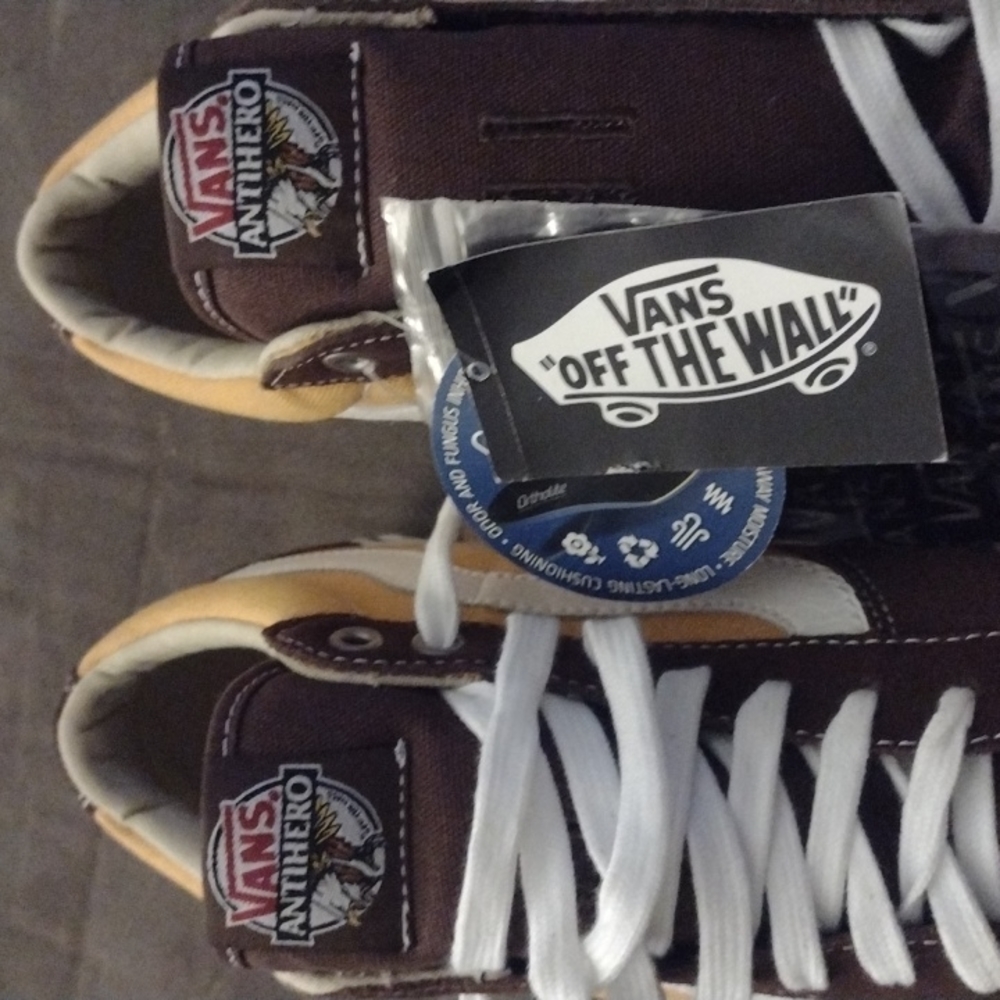 Tony Trujillo Anti hero SG two tone vans shoes new in box - Picture 2 of 11